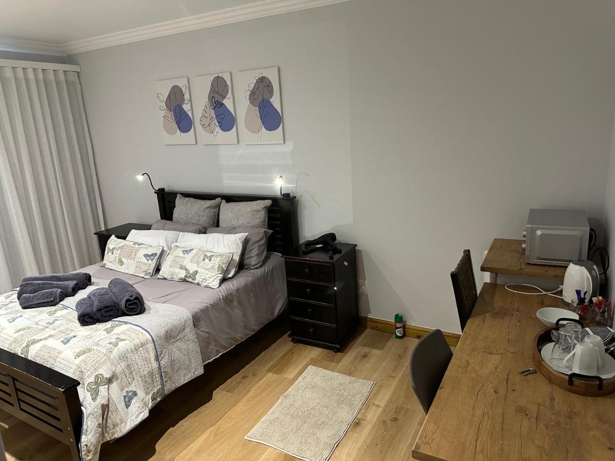 Tranquil Private Rooms Hermanus Εξωτερικό φωτογραφία