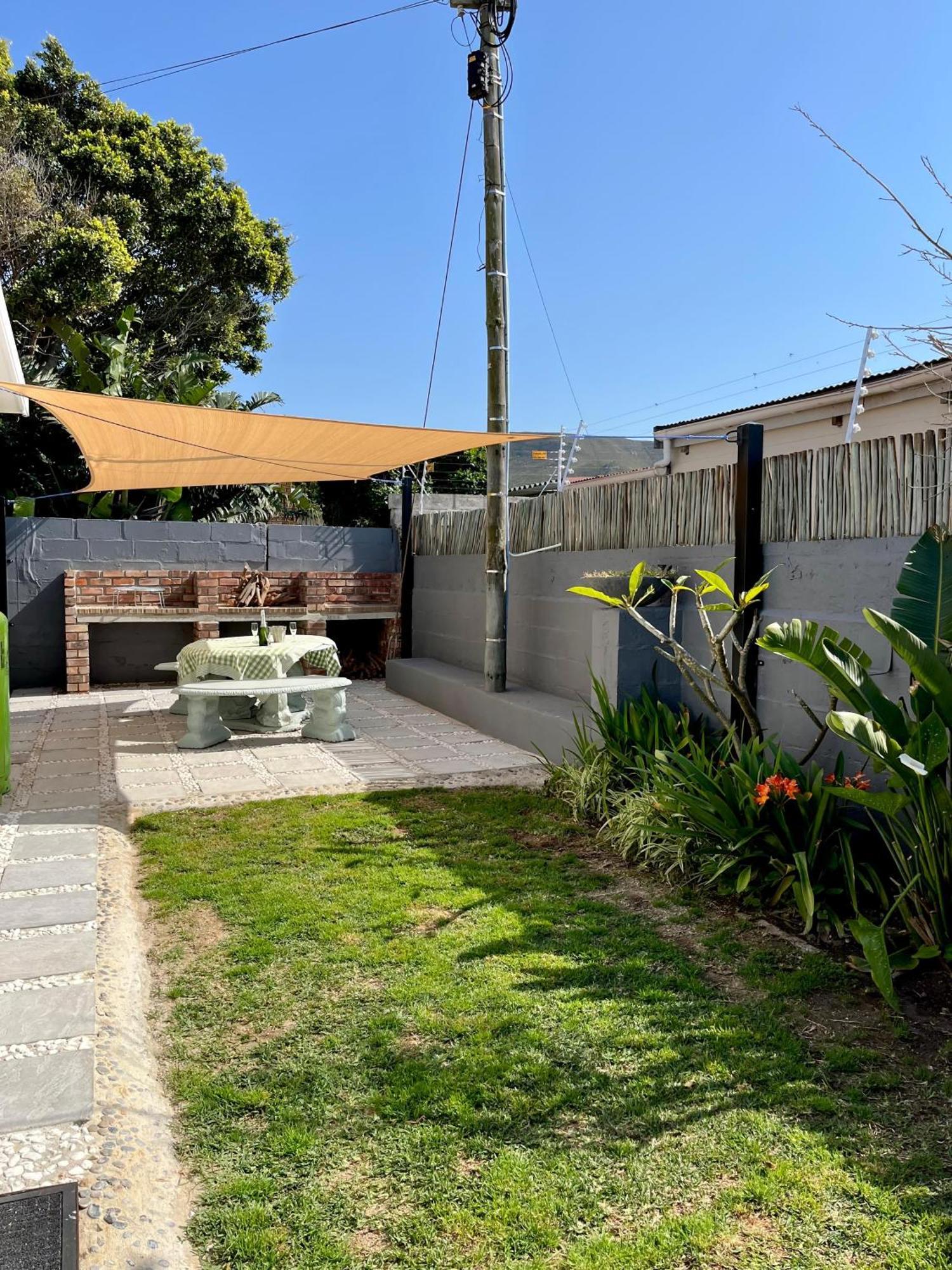 Tranquil Private Rooms Hermanus Εξωτερικό φωτογραφία
